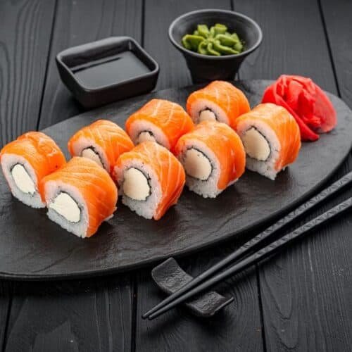 Sushi rolls combinations